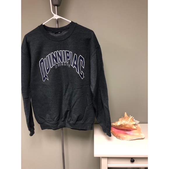 Tops - Quinnipiac Crewneck